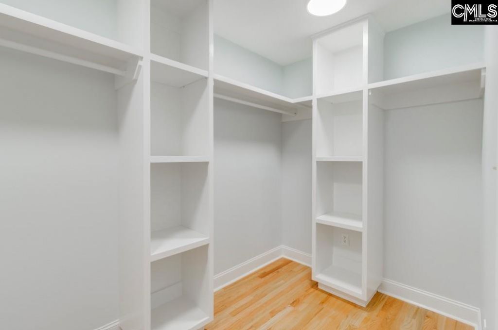 1011 Westshore  Photo 20