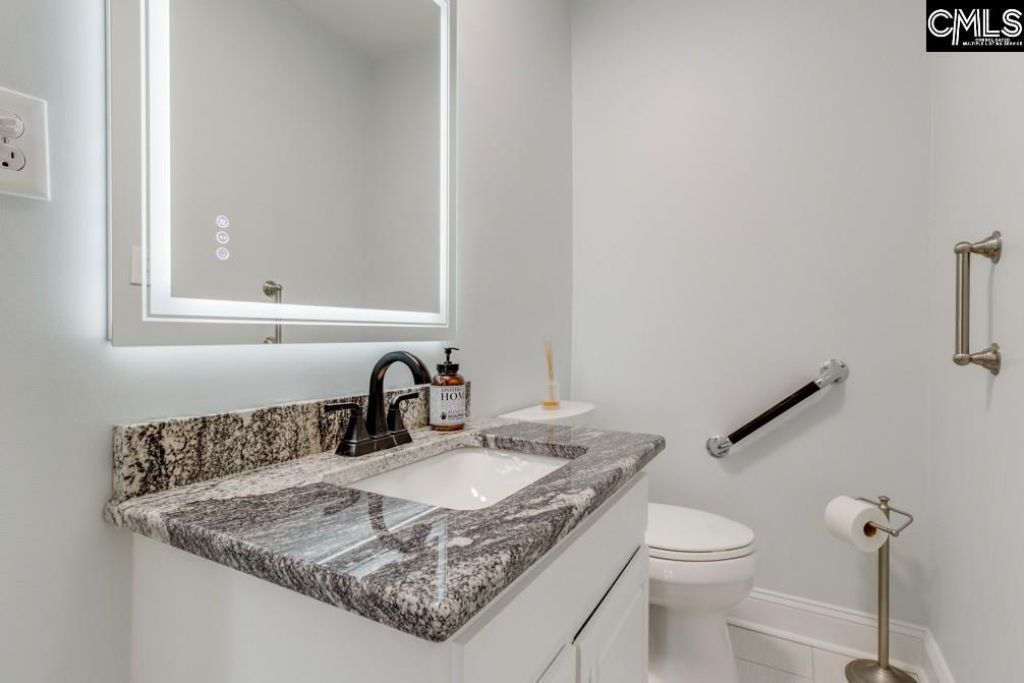 1011 Westshore  Photo 25