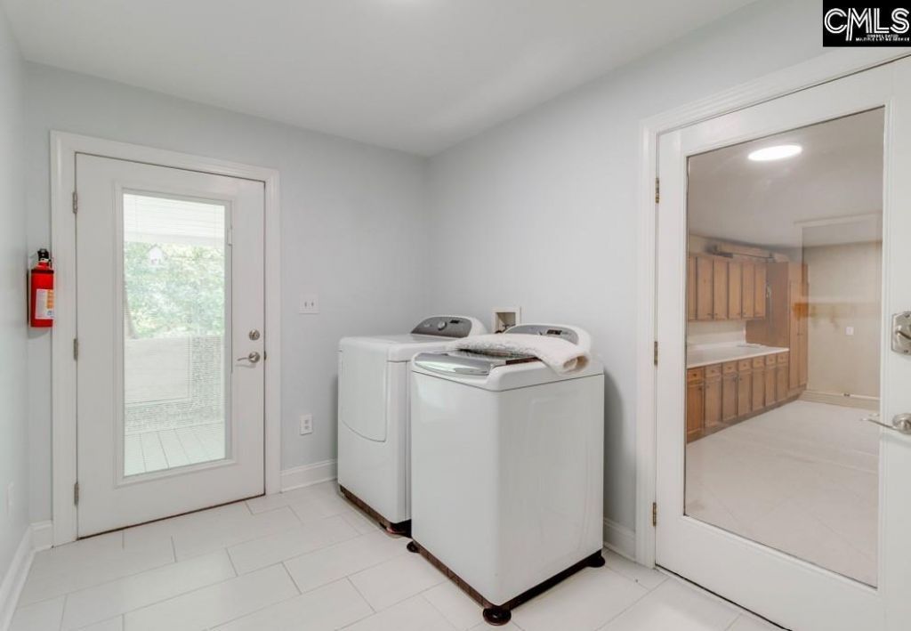 1011 Westshore  Photo 26