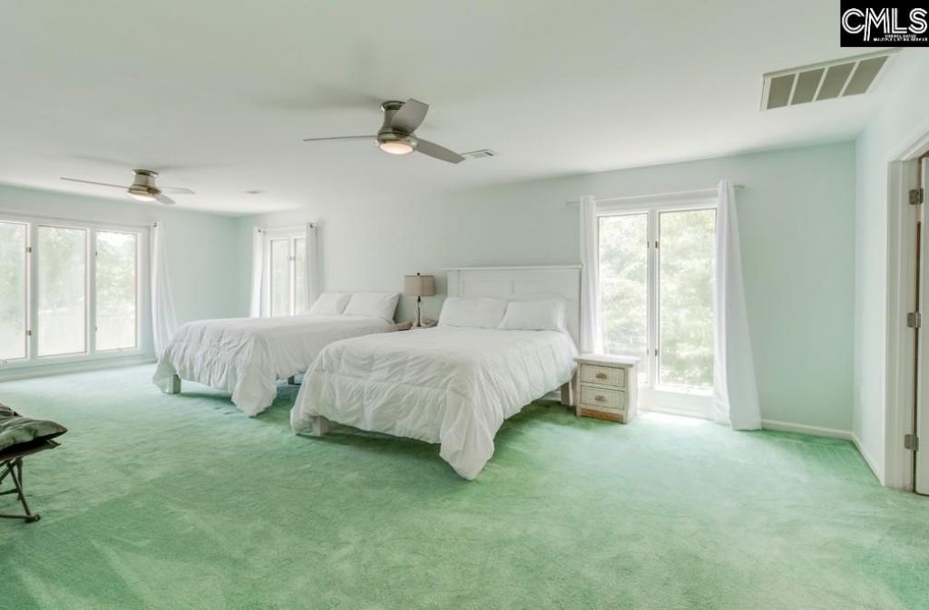 1011 Westshore  Photo 29
