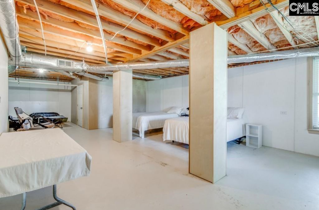 1011 Westshore  Photo 37
