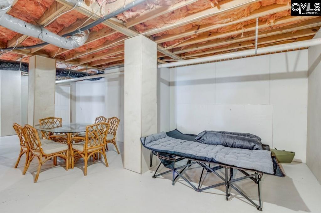 1011 Westshore  Photo 38