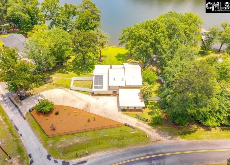 1011 Westshore  Photo 41