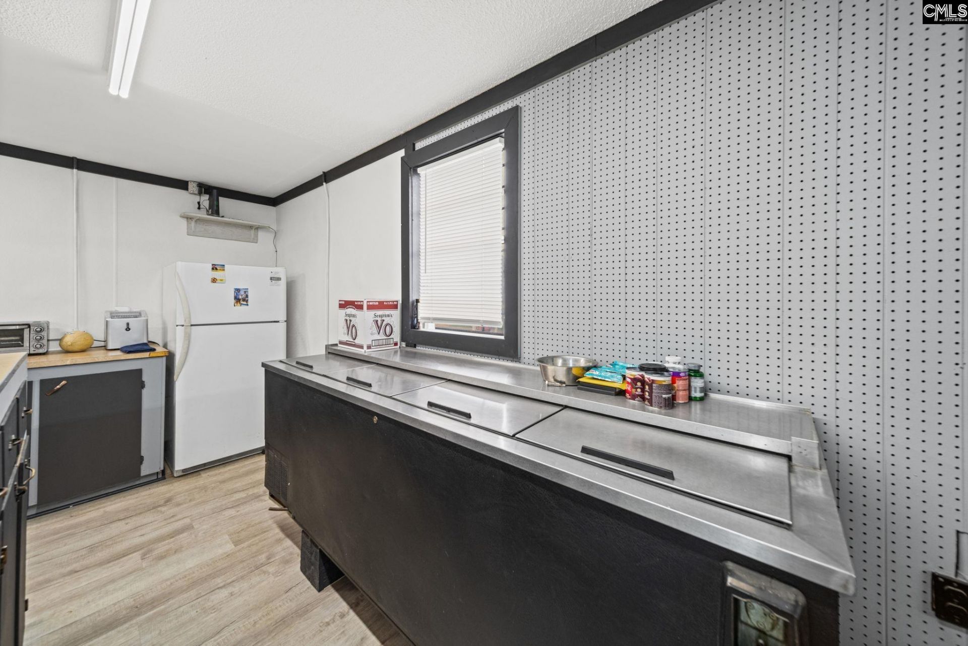 2163 John G Richards Road Photo 12