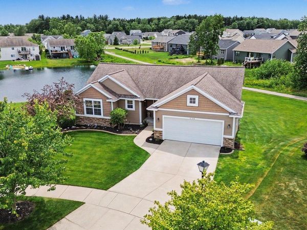 6186 Kingsbury Court, Allendale, MI 49401