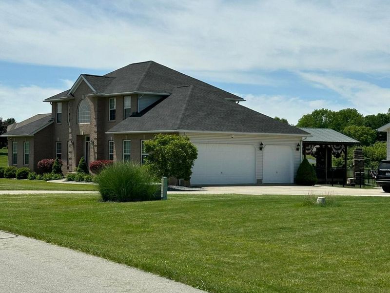 51 Bluebonnett Drive, Heath, OH 43056 Photo 7