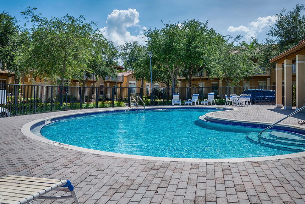 2502 NW 4th Street, Boynton Beach, FL 33426 Photo