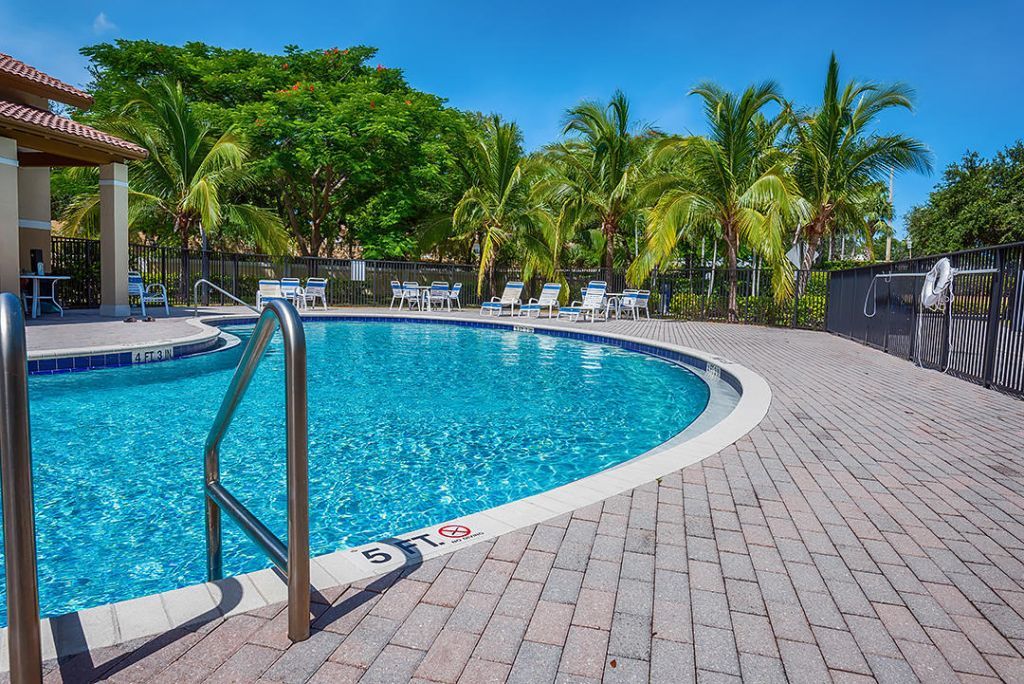 2502 NW 4th Street, Boynton Beach, FL 33426 Photo