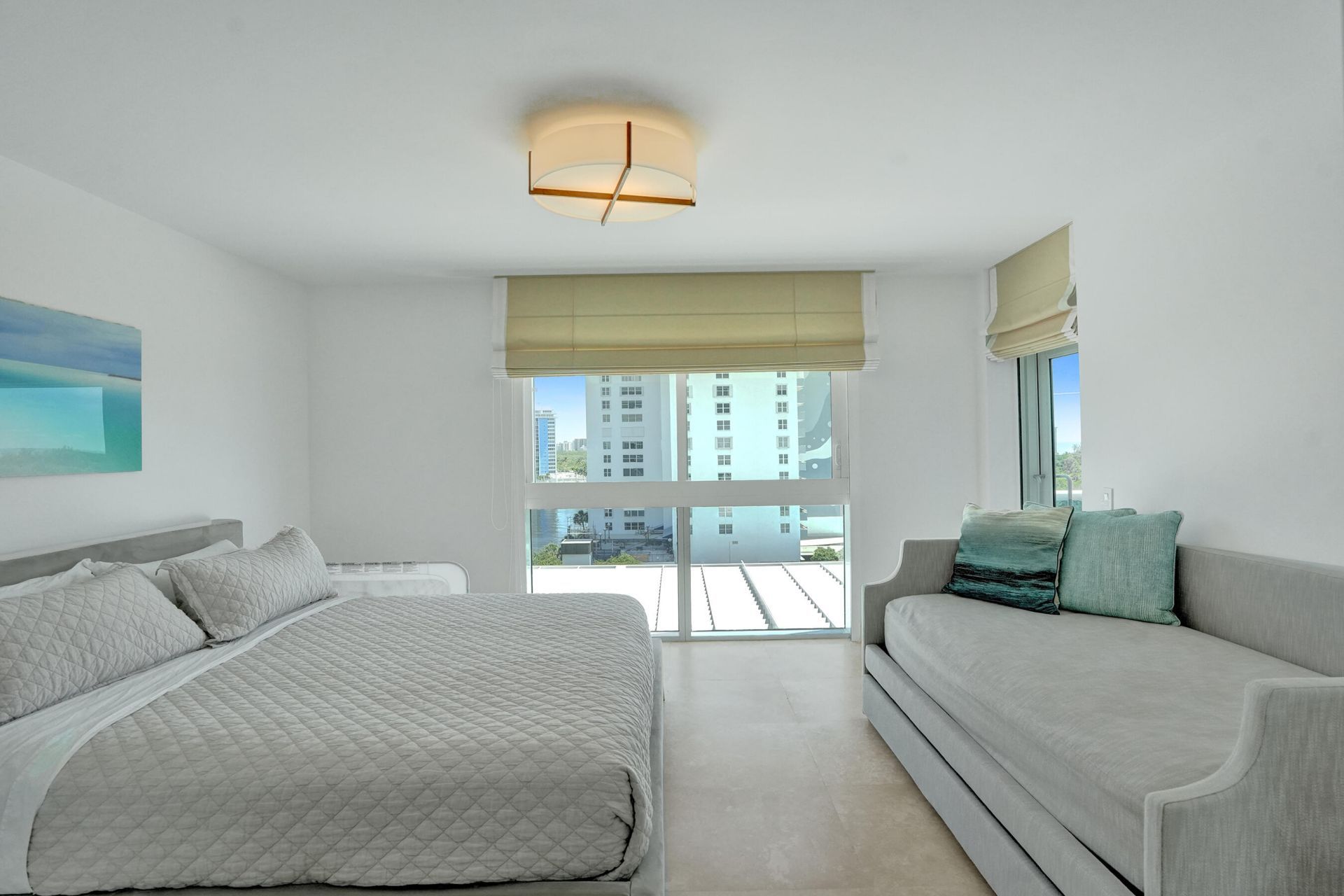 715 Bayshore Drive, Unit 902, Fort Lauderdale, FL 33304 Photo