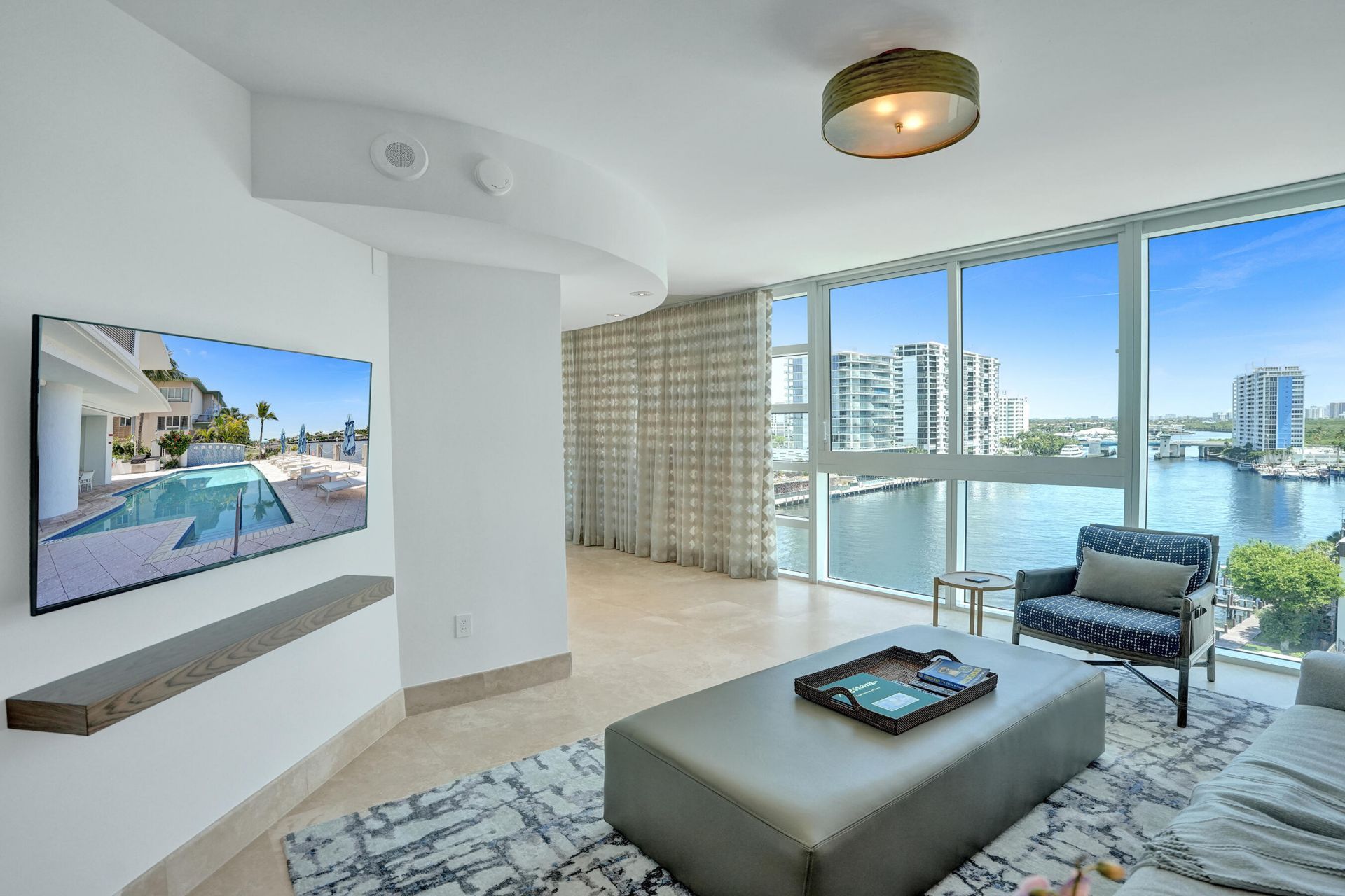 715 Bayshore Drive, Unit 902, Fort Lauderdale, FL 33304 Photo