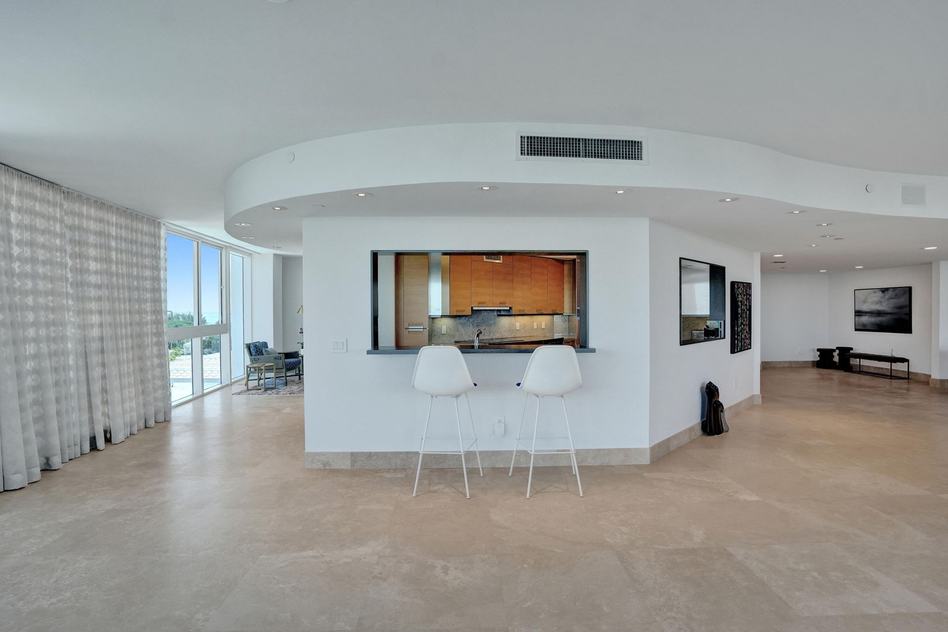 715 Bayshore Drive, Unit 902, Fort Lauderdale, FL 33304 Photo