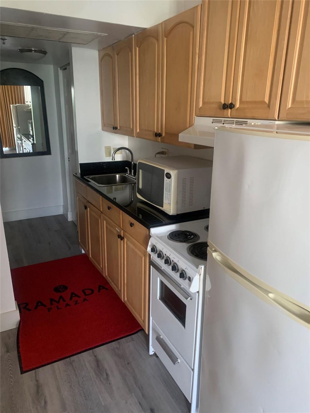 19201 Collins Avenue, Unit 231, Sunny Isles Beach, FL 33160 Photo