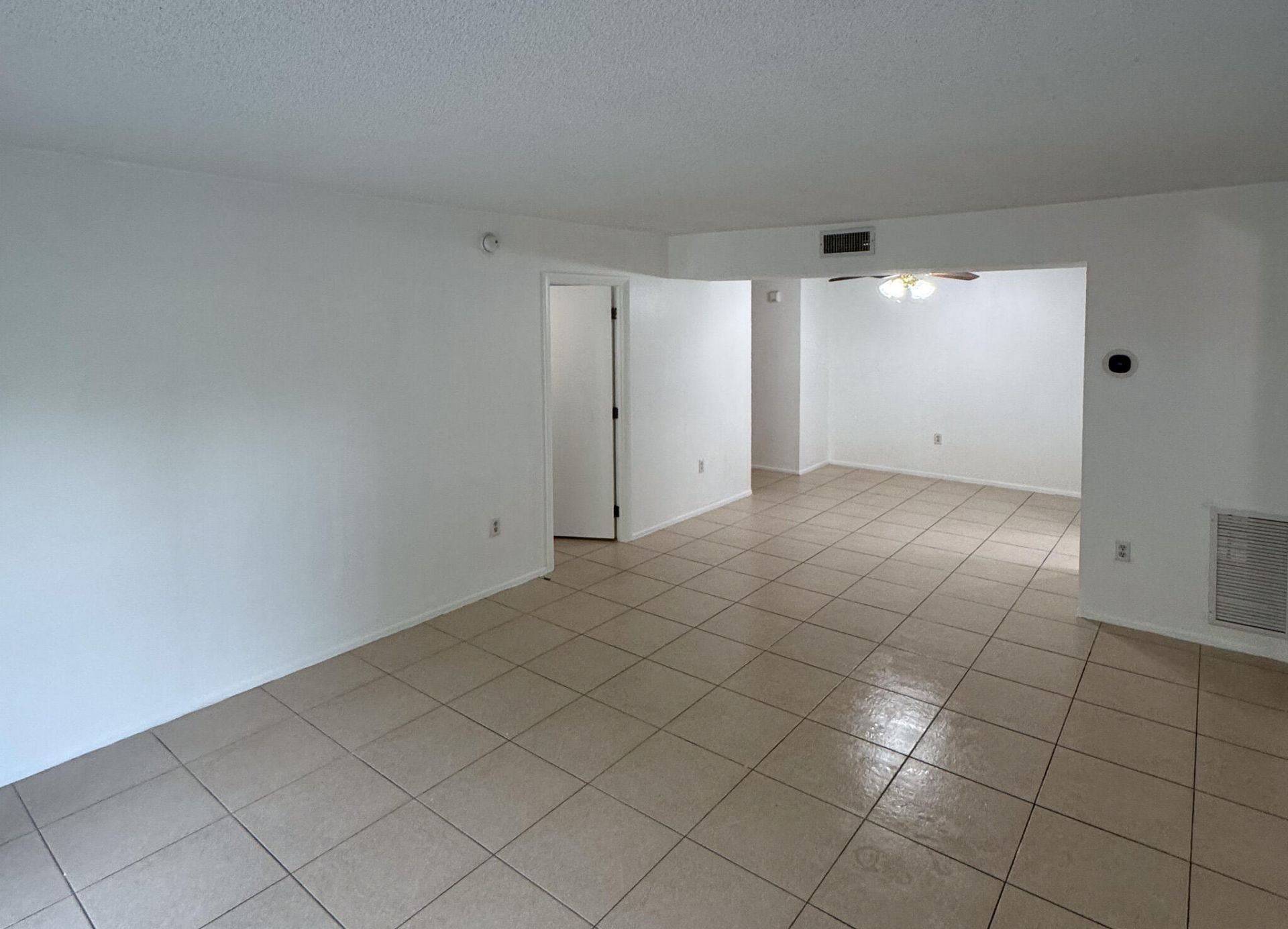 4166 Inverrary Drive, Unit 104, Lauderhill, FL 33319 Photo