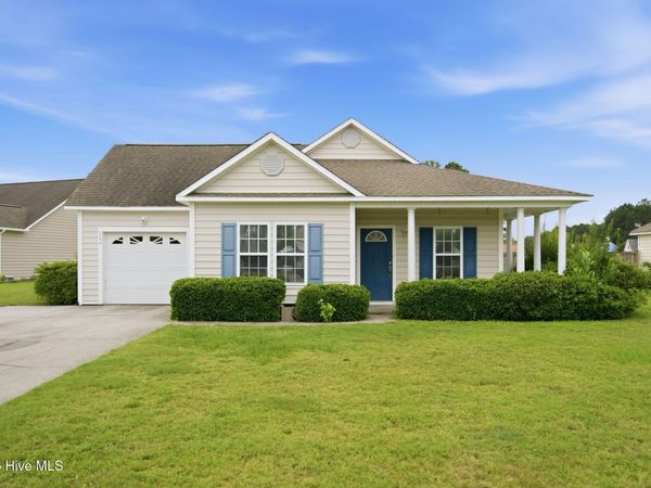104 Colville Court , Winnabow, NC 28479