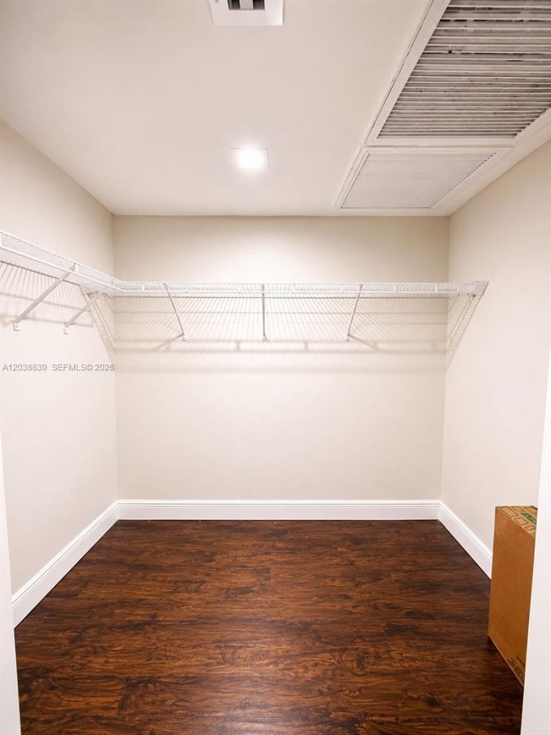 20005 NE 3rd Ct , Unit 8, Miami, FL 33179 Photo