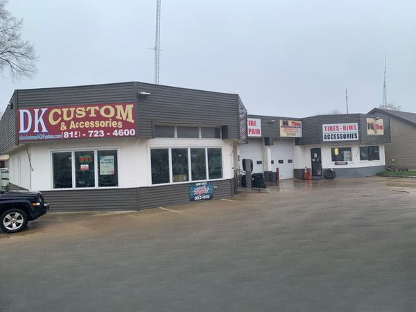 935 W JEFFERSON Street , Joliet, IL 60435