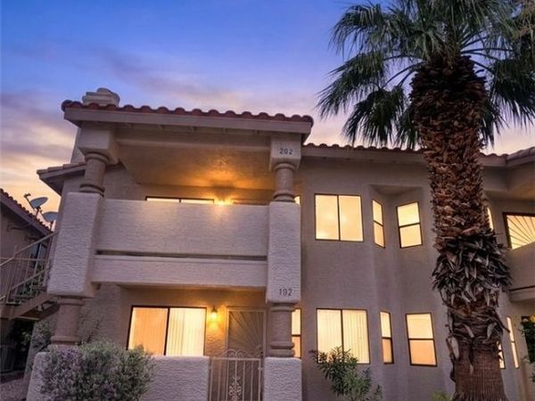 1113 Sulphur Springs Lane , Unit 202, Las Vegas, NV 89128