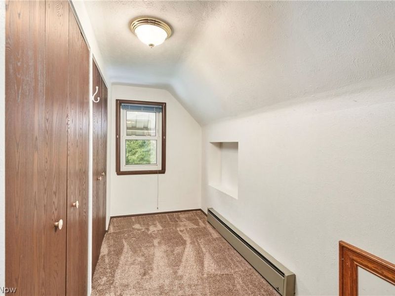 6876 Greenleaf Avenue , Parma Heights, OH 44130 Photo 17