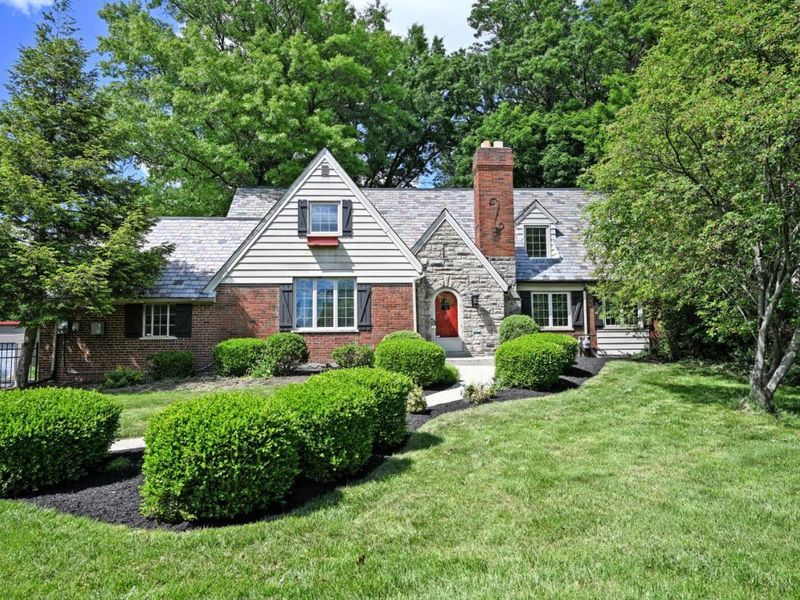 1020 W Galbraith Road, Cincinnati, OH 45231 Photo 1