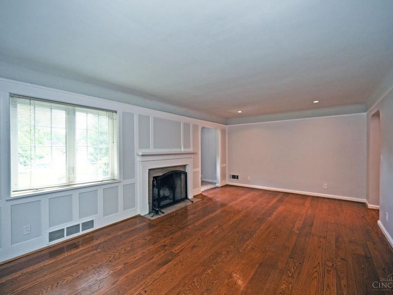 1020 W Galbraith Road, Cincinnati, OH 45231 Photo 13