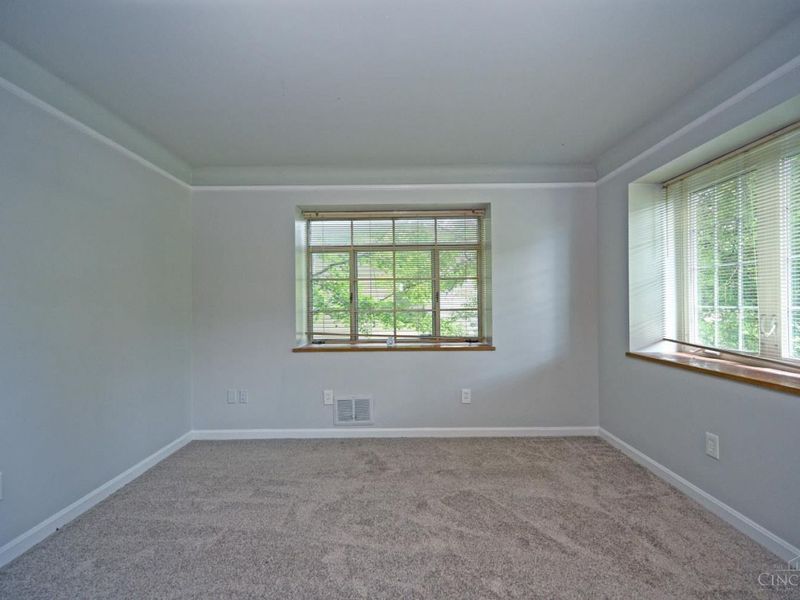 1020 W Galbraith Road, Cincinnati, OH 45231 Photo 14