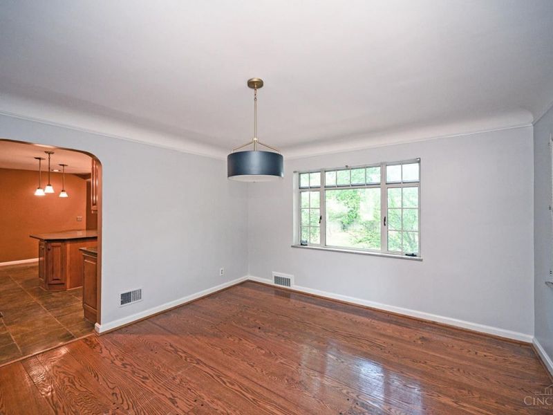 1020 W Galbraith Road, Cincinnati, OH 45231 Photo 17