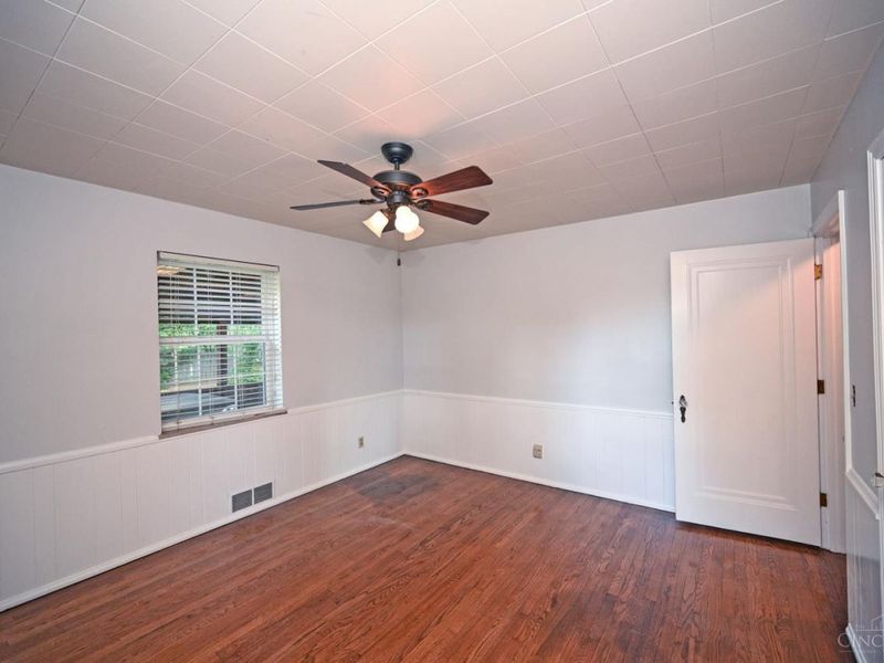 1020 W Galbraith Road, Cincinnati, OH 45231 Photo 26