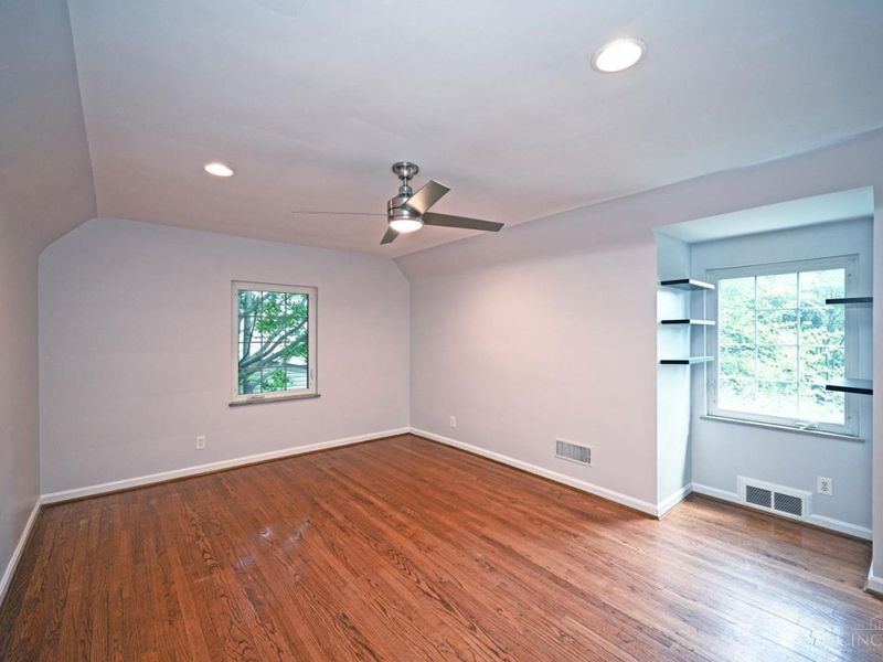 1020 W Galbraith Road, Cincinnati, OH 45231 Photo 33