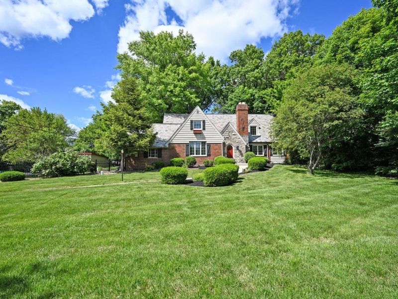 1020 W Galbraith Road, Cincinnati, OH 45231 Photo 5