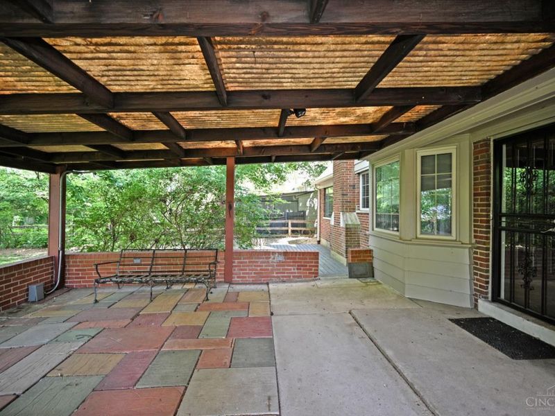 1020 W Galbraith Road, Cincinnati, OH 45231 Photo 53
