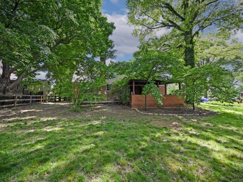 1020 W Galbraith Road, Cincinnati, OH 45231 Photo 62