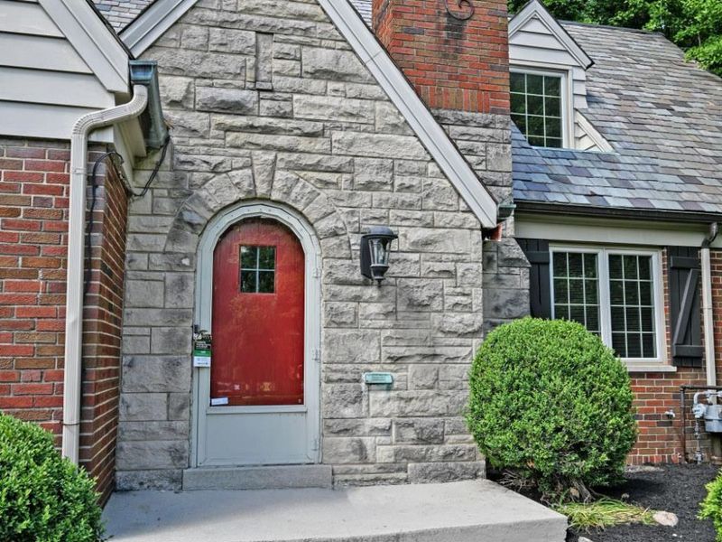 1020 W Galbraith Road, Cincinnati, OH 45231 Photo 8