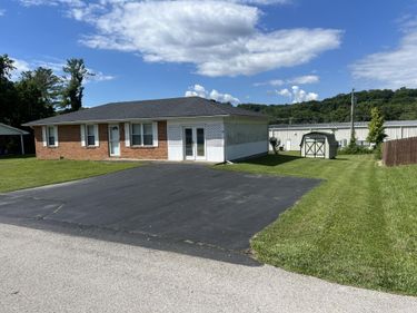 67 N Clayton Lane, Morehead, KY 40351