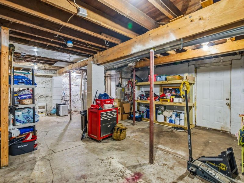 230 W William Street , Delaware, OH 43015 Photo 27