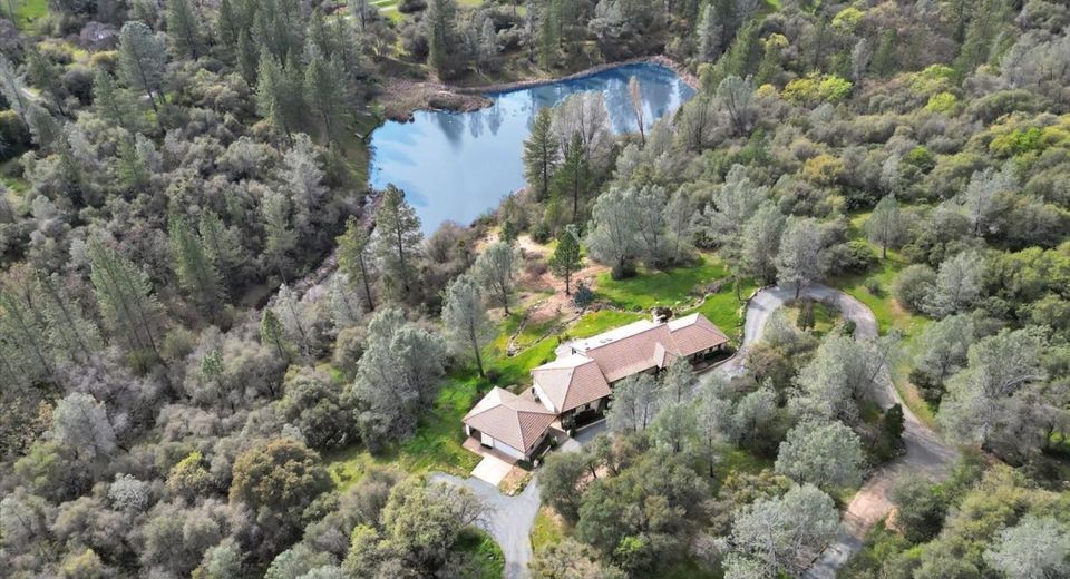 19787 Calle Toro Ln, Penn Valley, CA 95946 Photo