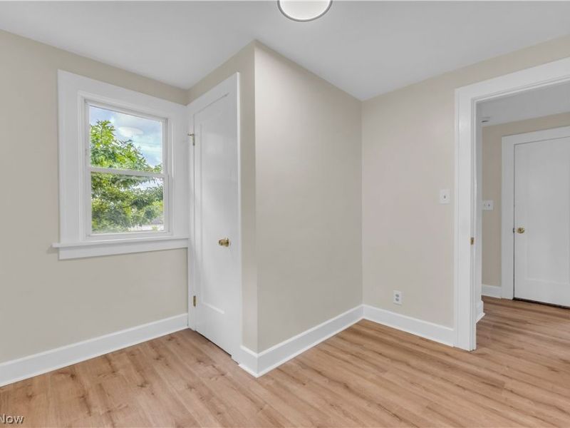 19330 Monterey Avenue , Euclid, OH 44119 Photo 15
