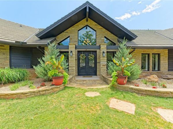 1051 Rockland Ridge, Norman, OK 73026