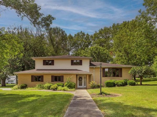 113 Heritage Hills Rd, Uniontown, PA 15401