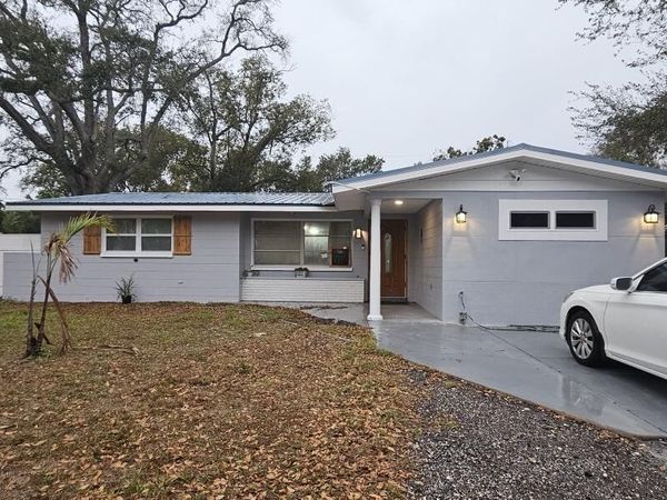 10468 108TH Street N, Largo, FL 33778