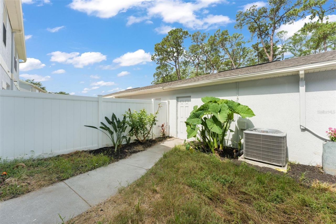 8744 Danforth Drive , Windermere, FL 34786 Photo