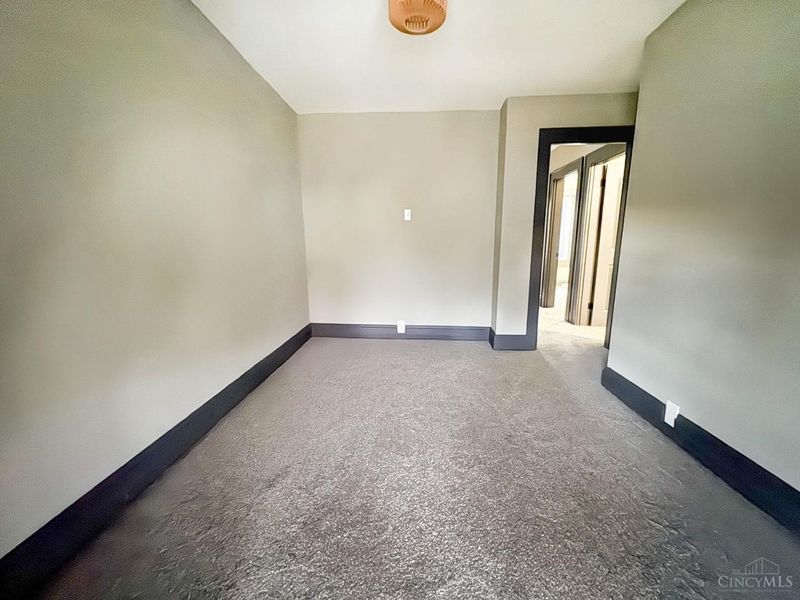 3472 Woodburn Avenue, Cincinnati, OH 45207 Photo 31