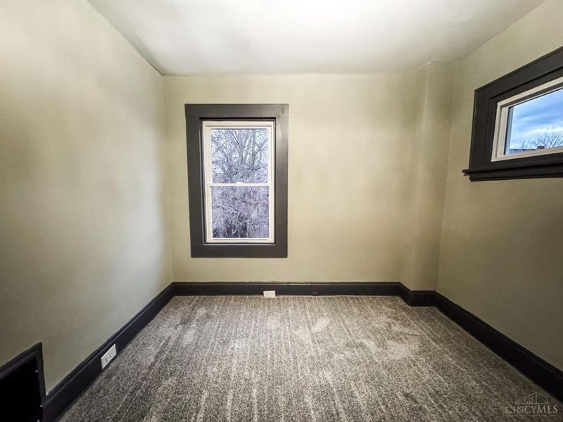 3472 Woodburn Avenue, Cincinnati, OH 45207 Photo 39