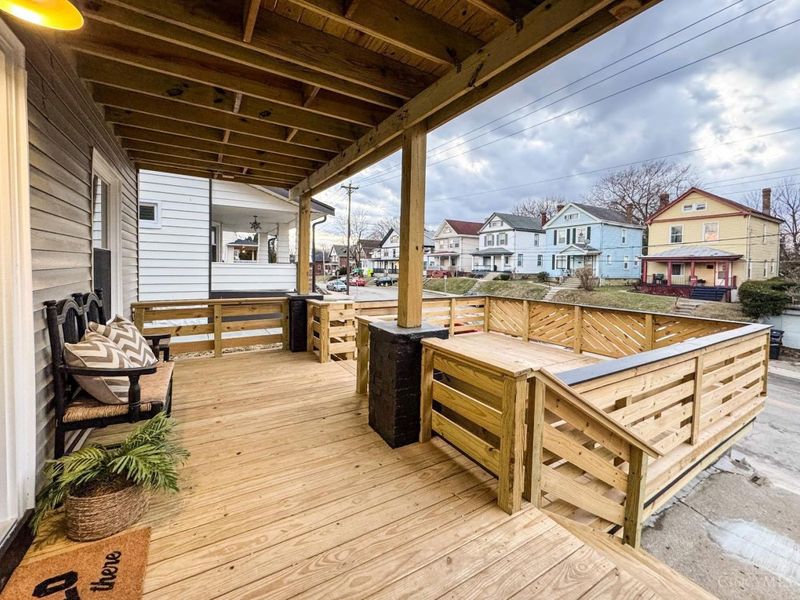 3472 Woodburn Avenue, Cincinnati, OH 45207 Photo 4
