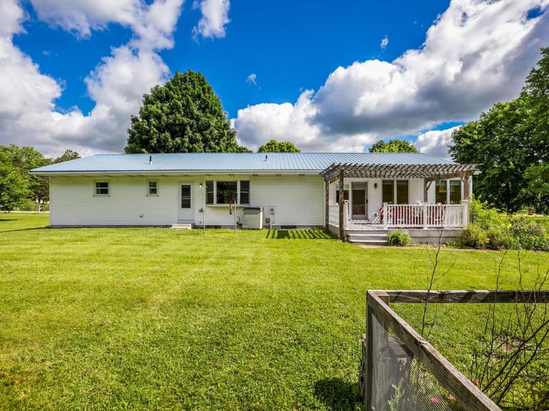 1165 Carryback Drive SW, Pataskala, OH 43062 Photo 3