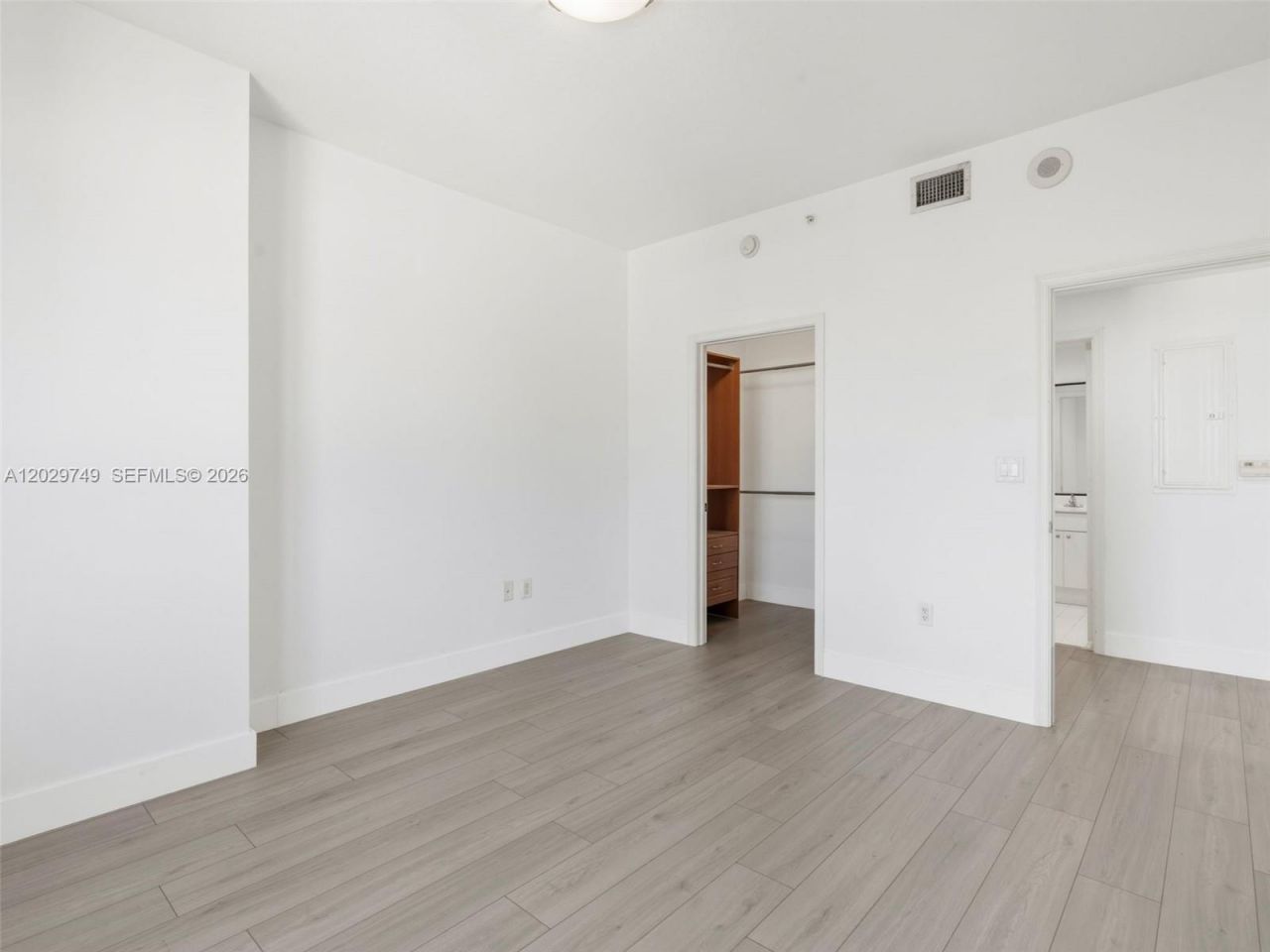 10 Aragon Ave, Unit 1013, Coral Gables, FL 33134 Photo