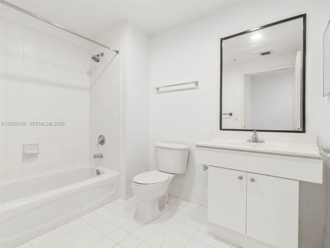 10 Aragon Ave, Unit 1013, Coral Gables, FL 33134 Photo