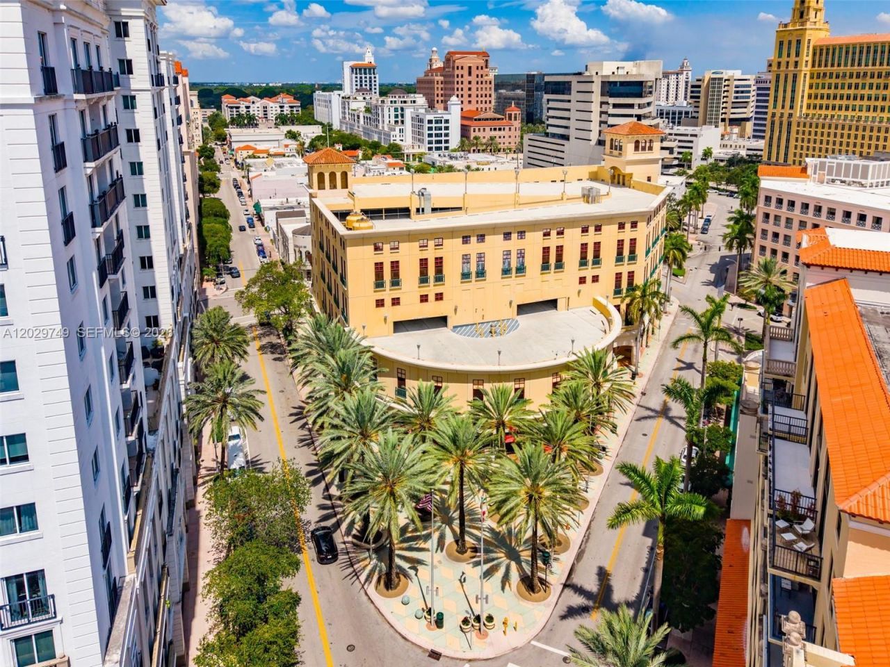 10 Aragon Ave, Unit 1013, Coral Gables, FL 33134 Photo