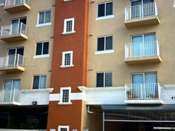 115 SW 42nd Ave, Unit 206, Miami, FL 33134