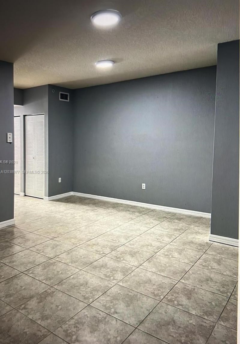 115 SW 42nd Ave, Unit 206, Miami, FL 33134 Photo