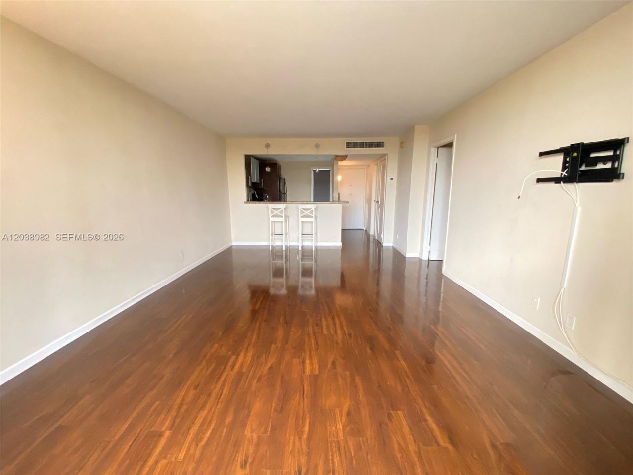 3401 N Country Club Dr, Unit 504, Aventura, FL 33180 Photo